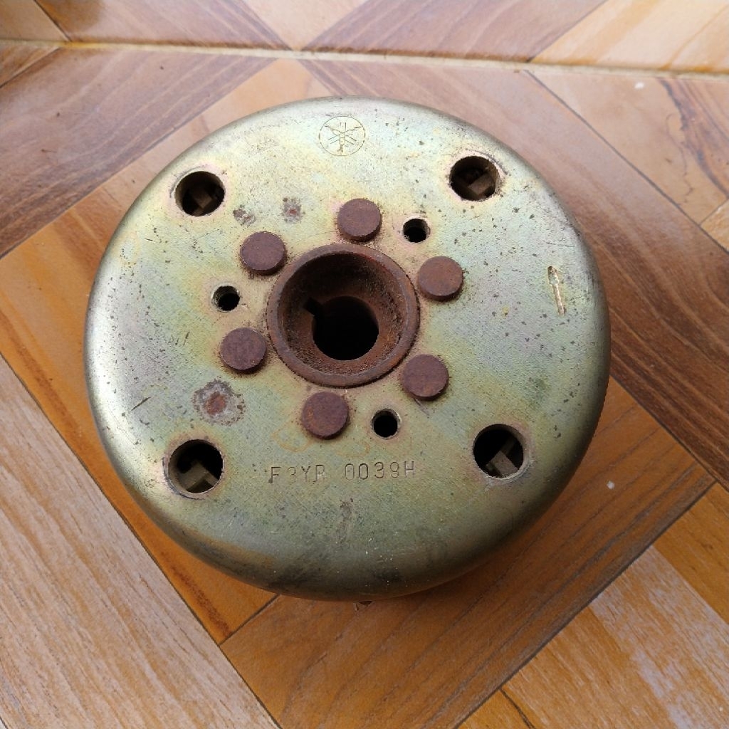 magnet rotor Yamaha 3YR ss two SS two 2 Fiz r Malaysia