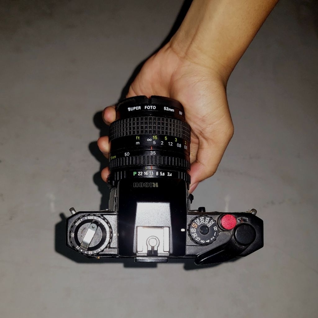 Kamera Analog Slr (Ricoh)
