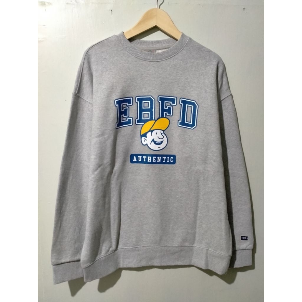 Ebbets Field Pernah Dipakai Crewneck