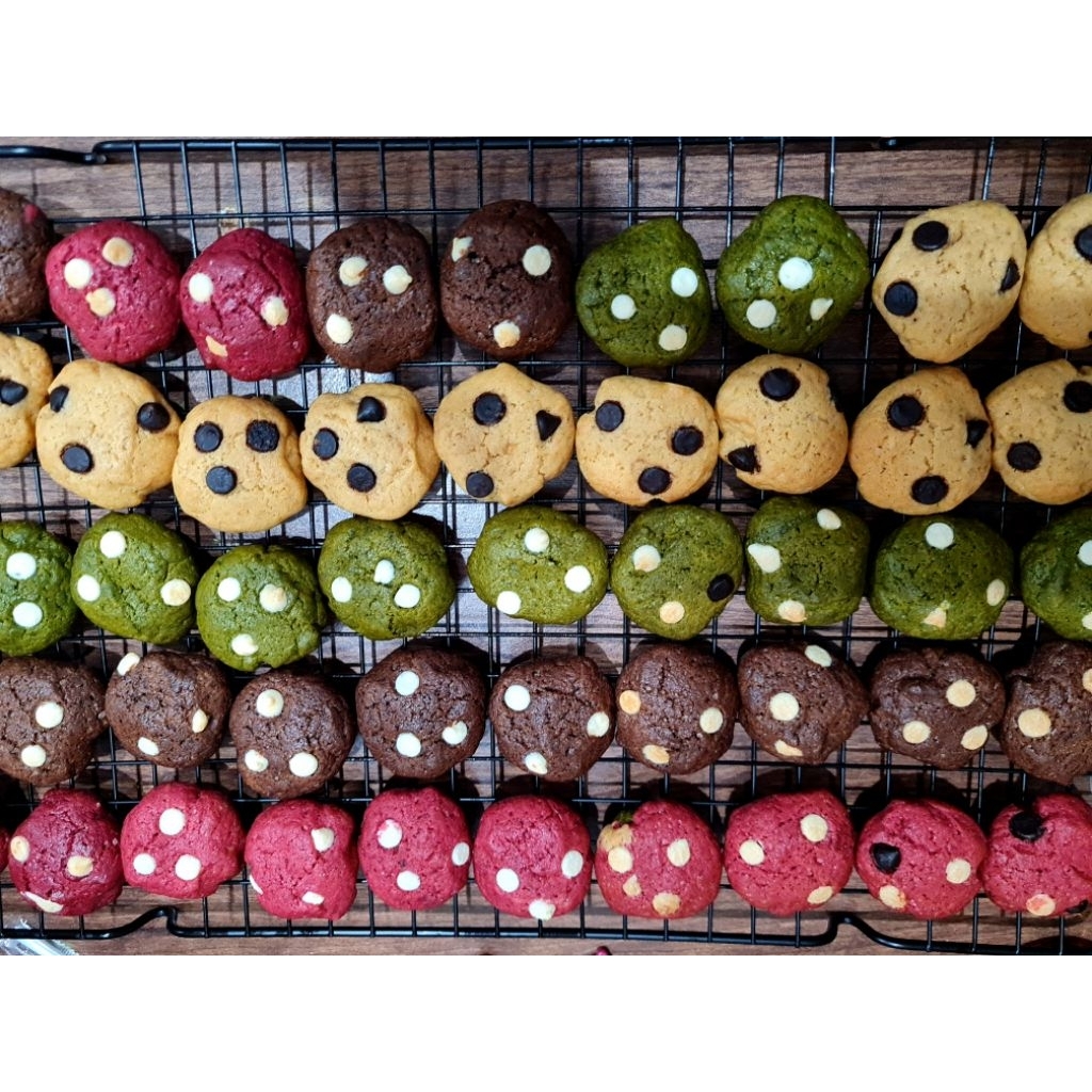 

Mini Soft Cookies by. Mam's Haura toples 600ml/cookies/kue kering