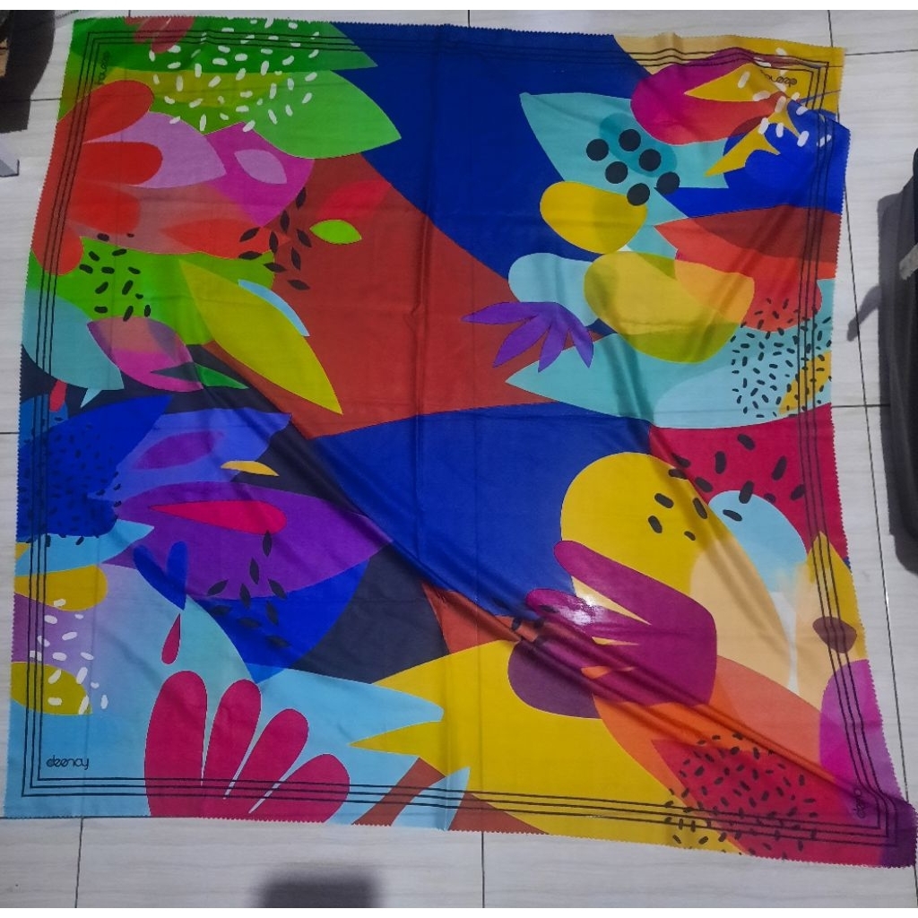 Preloved Deenay Spring