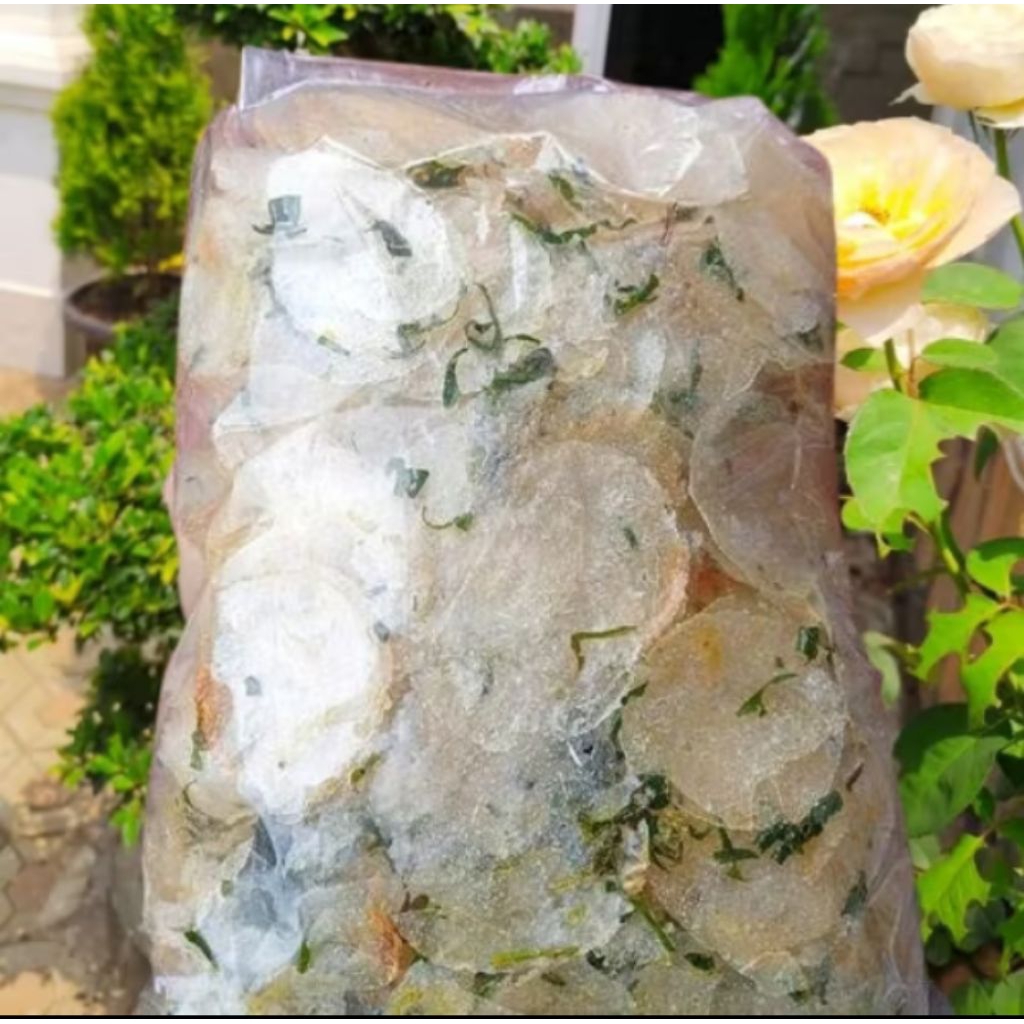 

Kripik kaca original daun jeruk 500gr