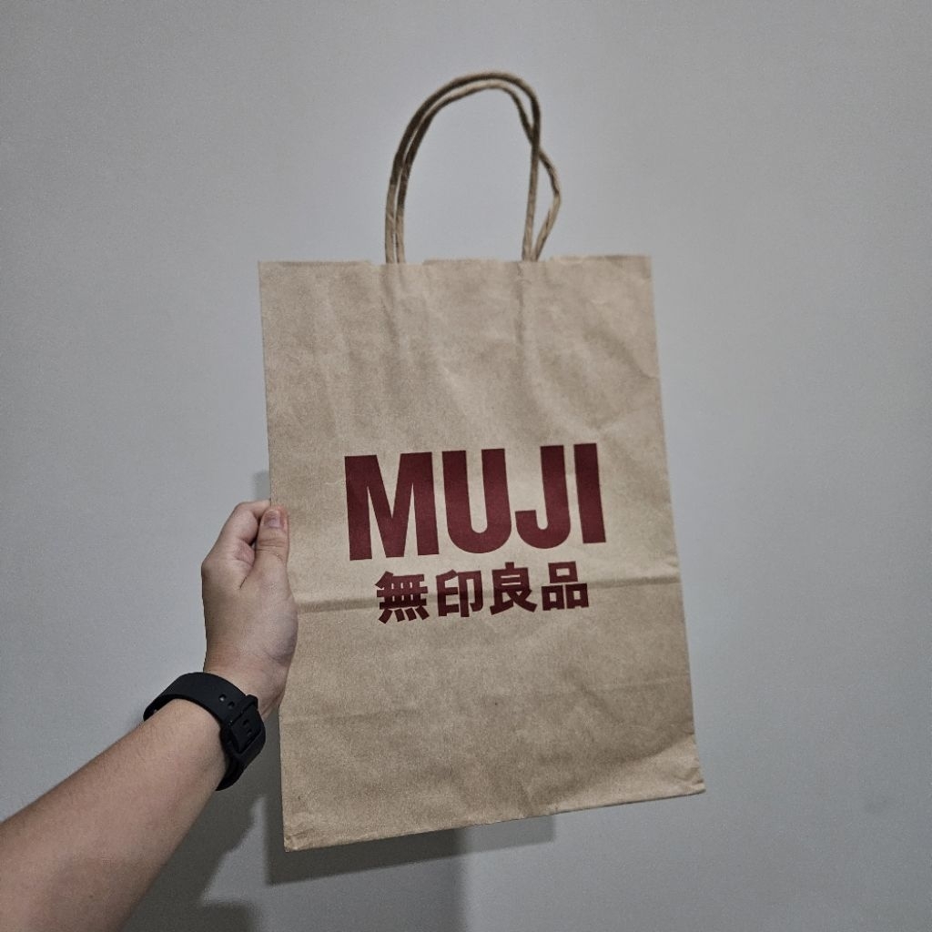 

Paperbag Muji made in japan tas kertas paper bag brand Muji Jepang