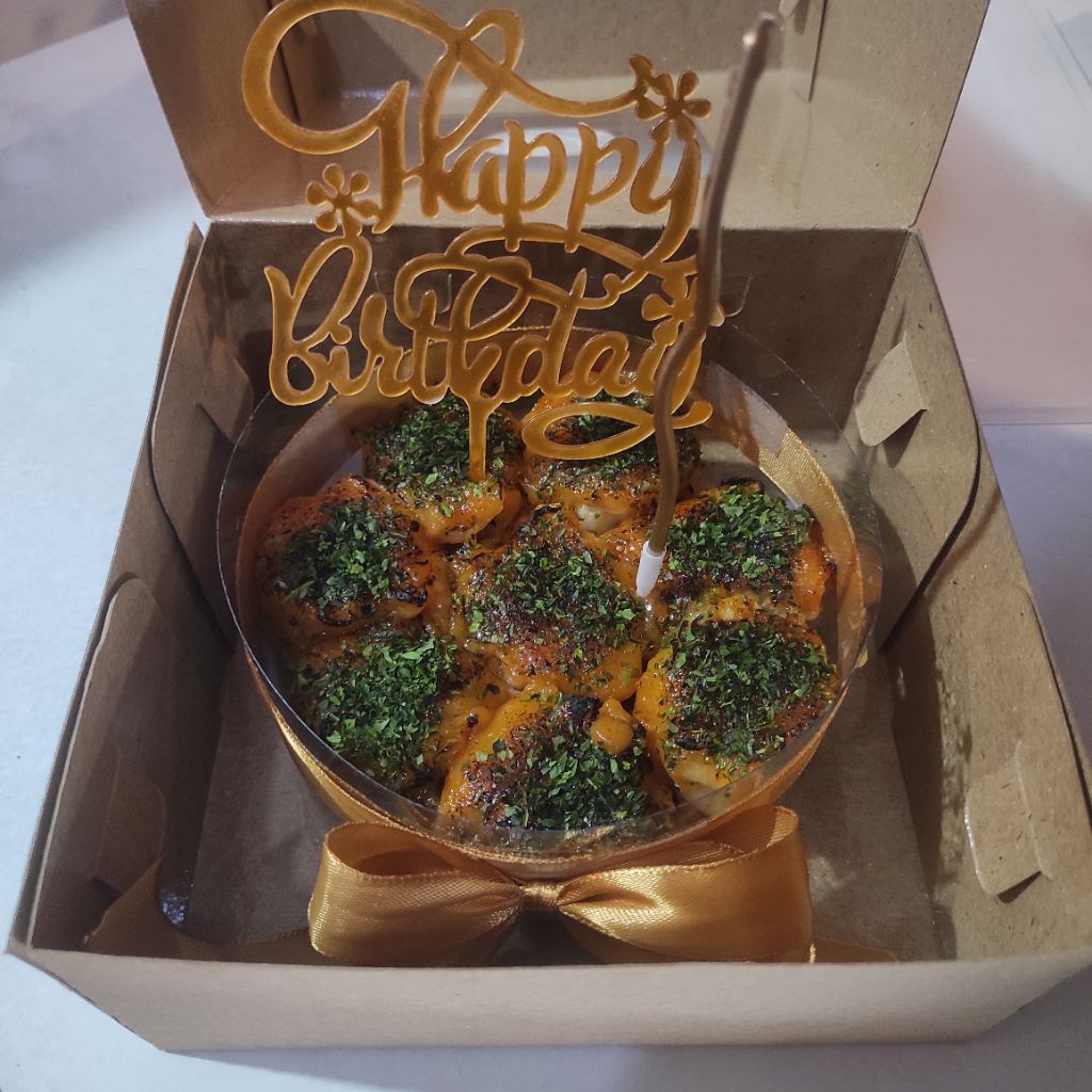 

Dimsum cake isi 8 mentai