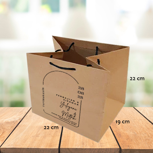 

Paperbag R8 Kotak Nasi /paperbag coklat 25x22x27/ Paperbag Polos Coklat Bento / Paperbag Coklat / Tas Kertas / Paperbag Sablon Custom