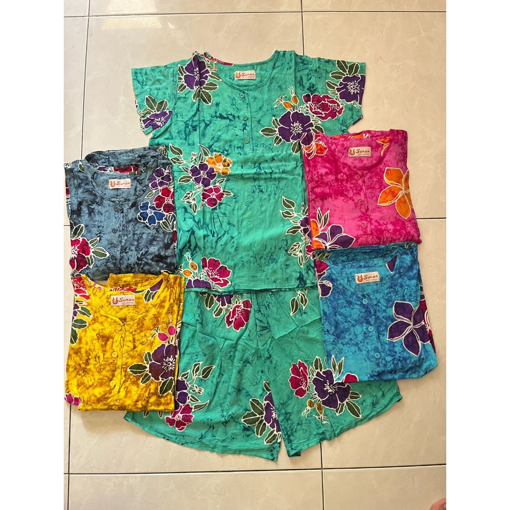 Batik Sunan Shortpants (Setelan Celana Pendek) Hotpants Besar