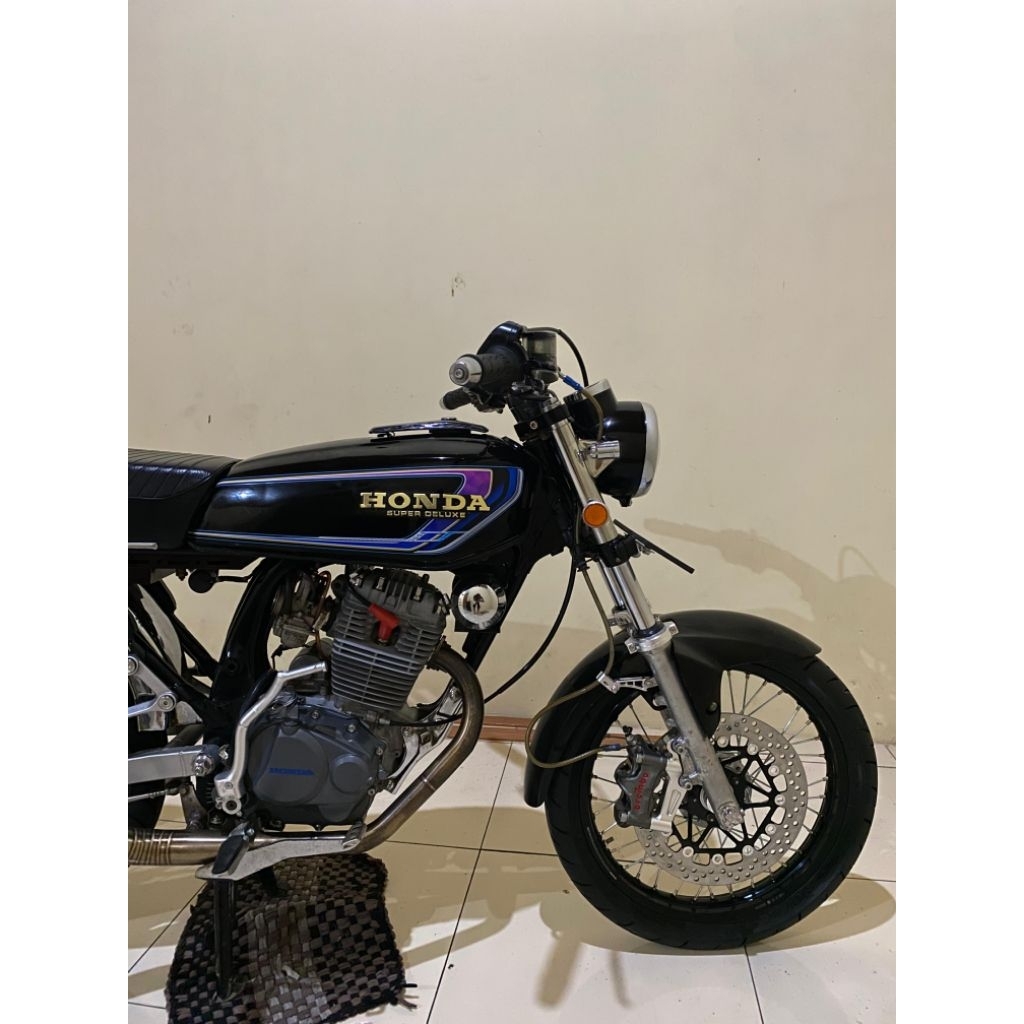 STRIPING GL 100 VARIASI / STIKER STRIPING GL 100 / STRIPING GL 100 VARIASI CUSTOM/STRIPING GL 100 MU