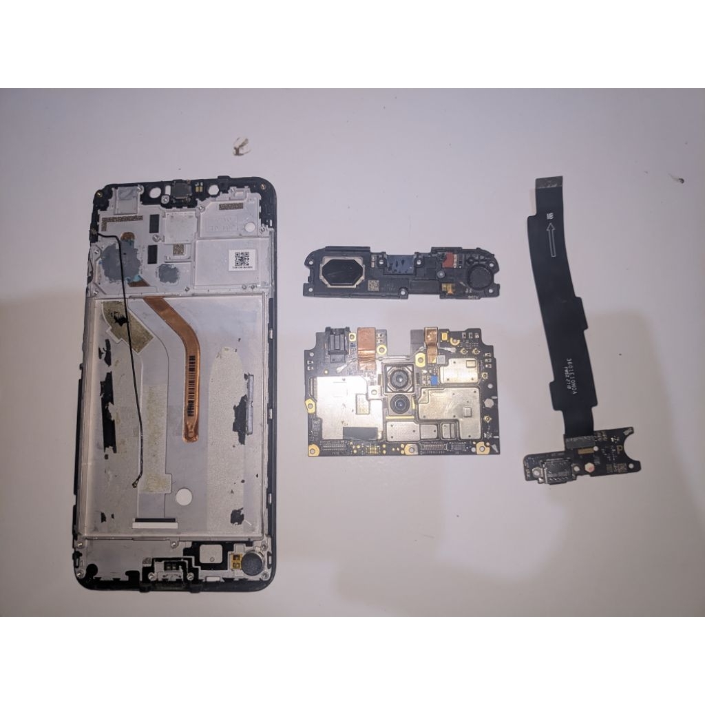 Mesin Poco F1 Normal 6/64 Bergaransi