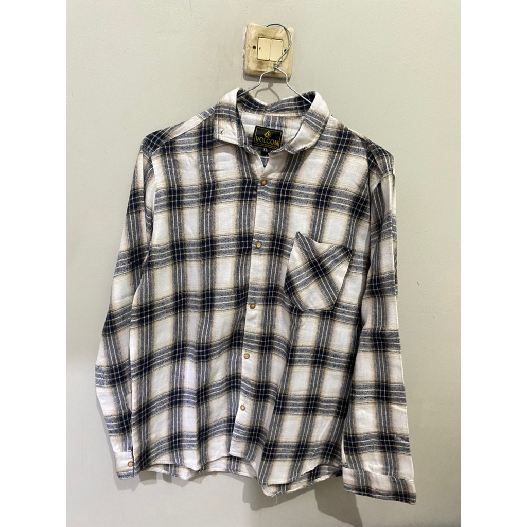 PRELOVED KEMEJA WANITA OVERSIZE KOTAK KOTAK