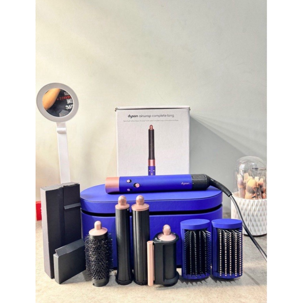 Dyson Airwrap hairdryer catokan