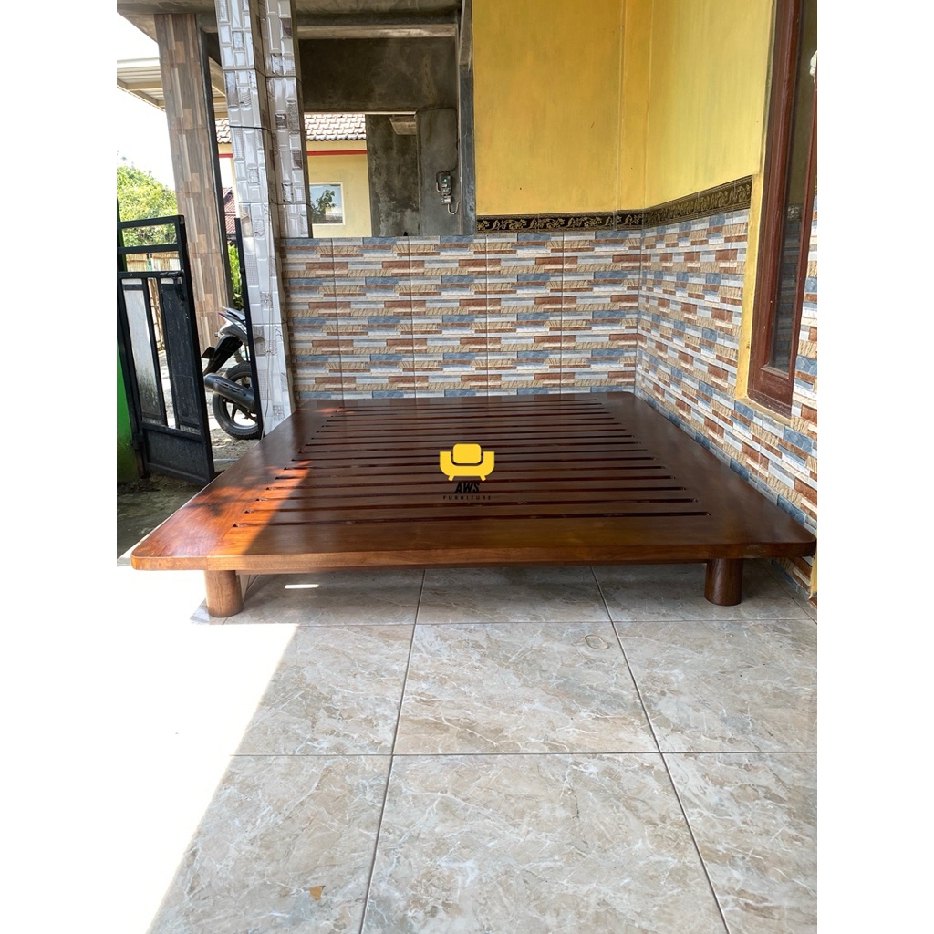 Dipan tempat tidur minimalis full kayu jati tebal// Dipan tampa sandaran Full kayu jati tebal