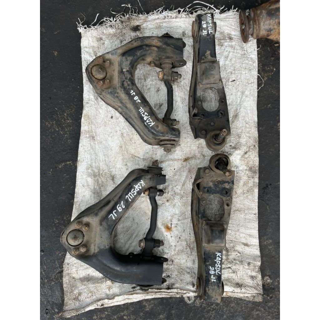 Arm Kijang Kapsul Atas/Bawah