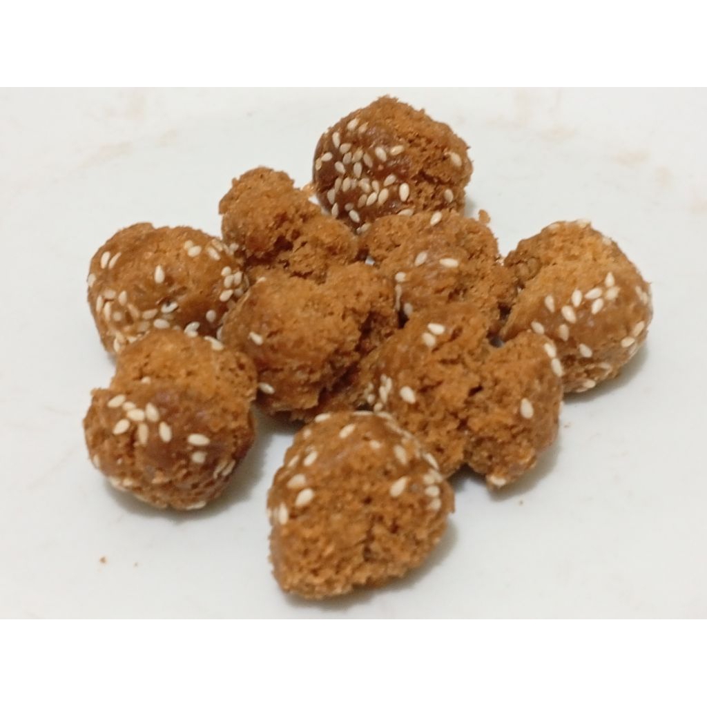 

snack roti ketawa jeruk purut renyah lembut halal khas siantar