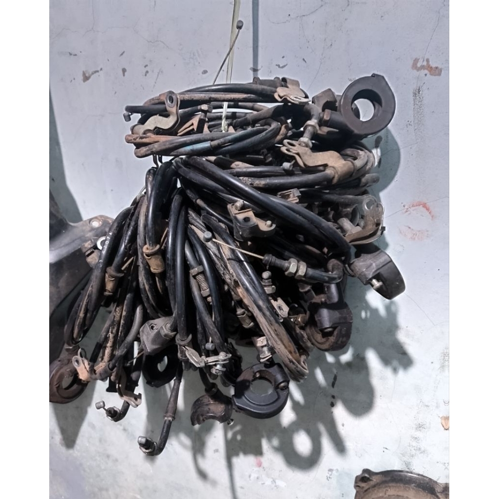 kabel gas Vario 125 old kzr ori copotan