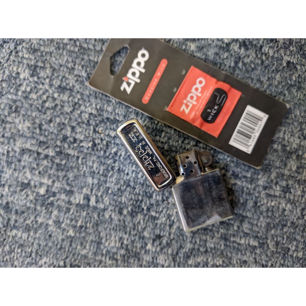 Zippo Lighter Romawi