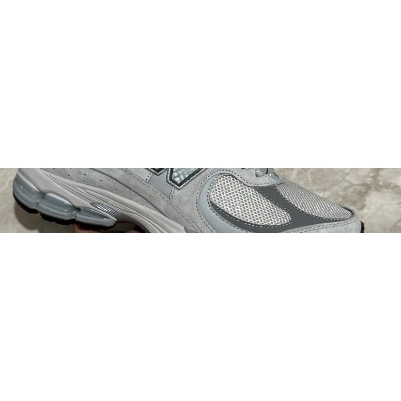 sepatu second size 42