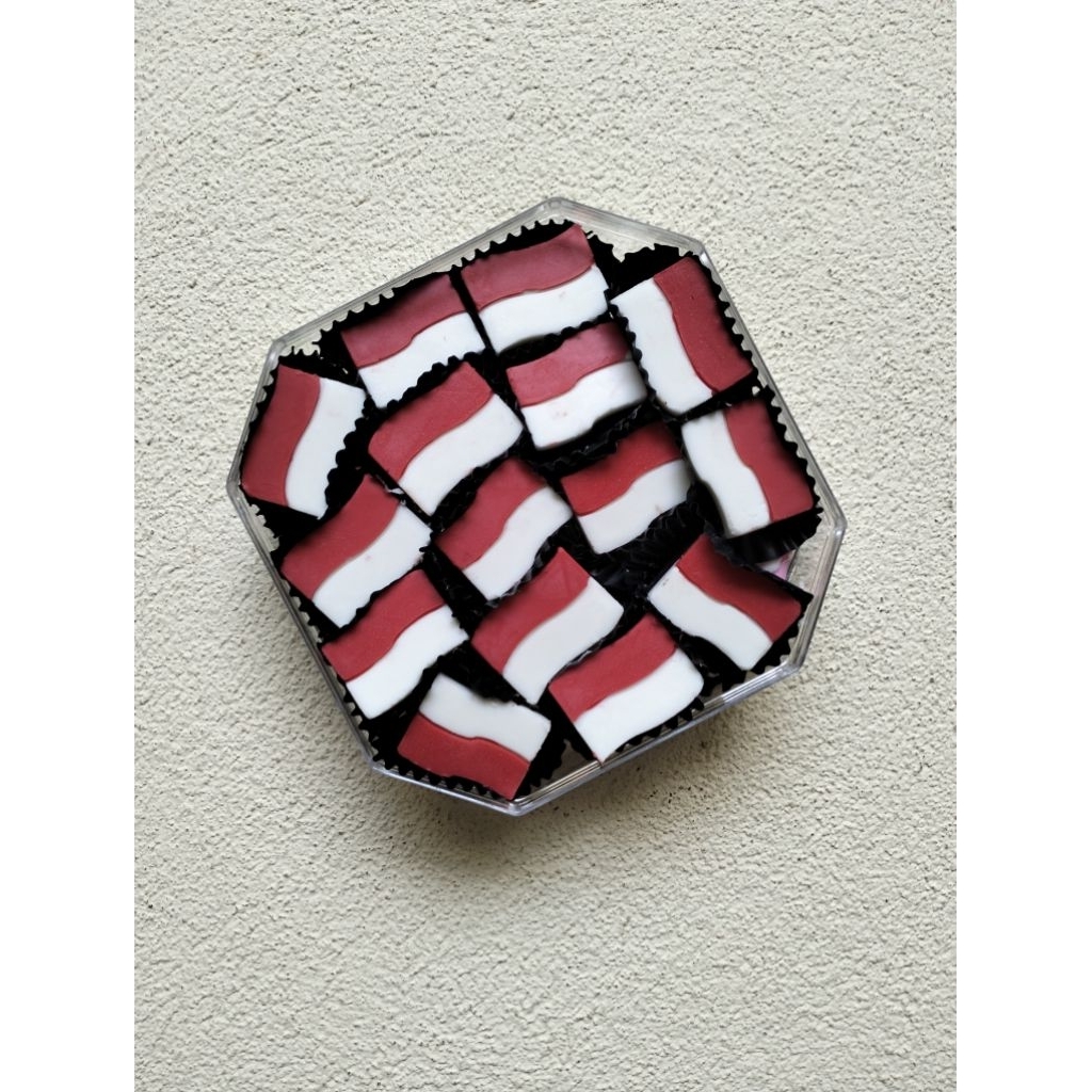 

Cokelat Bendera merah putih HUT RI Agustusan