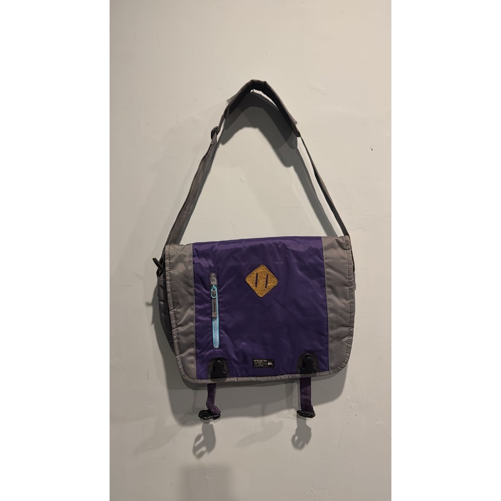 Tas Laptop Postman Bag Sling Bag Quiksilver Original [Preloved]