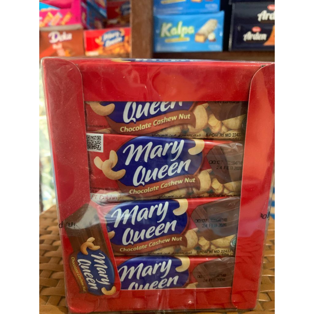 

MARRY QUEEN | CHOCOLATE CASHEW NUT | COKELAT COMPOUND HITAM MANIS DENGAN KACANG MEDE