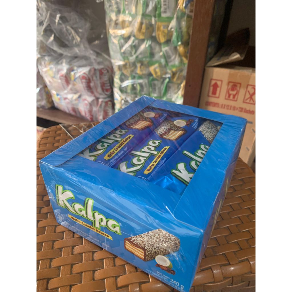 

KALPA WAFER COKELAT KELAPA | KALPA | WAFER DENGAN KELAPA BERSALUT COKELAT