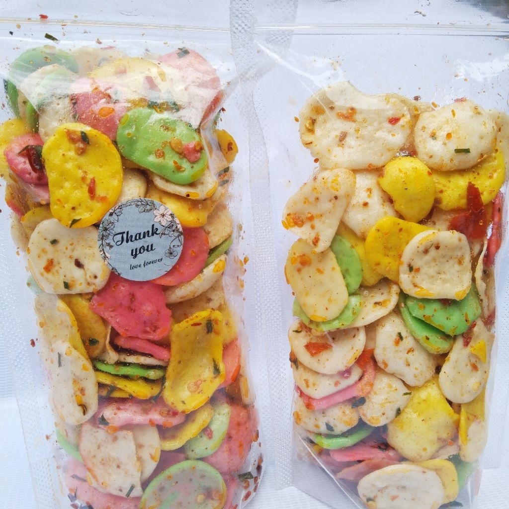 

PROMO !!! KERUPUK SEBLAK BANTAT kerupuk Seblak Kerupuk Bantet Pedas Daun Jeruk Kerupuk Seblak Kering 250gr