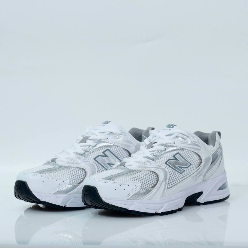 Sepatu Sneakers NB 530 White