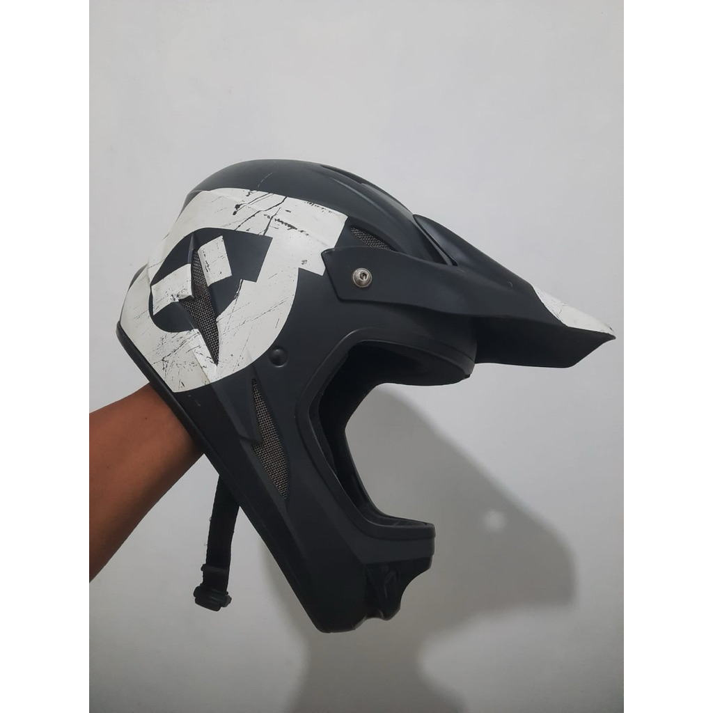 Helm Fullface 661 Bekas