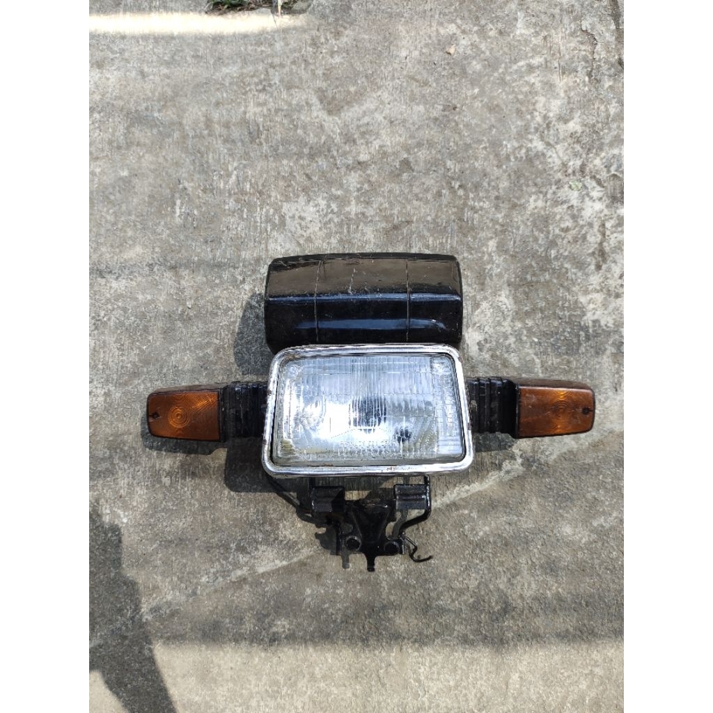 Lampu Depan Set Honda GL MAX Original