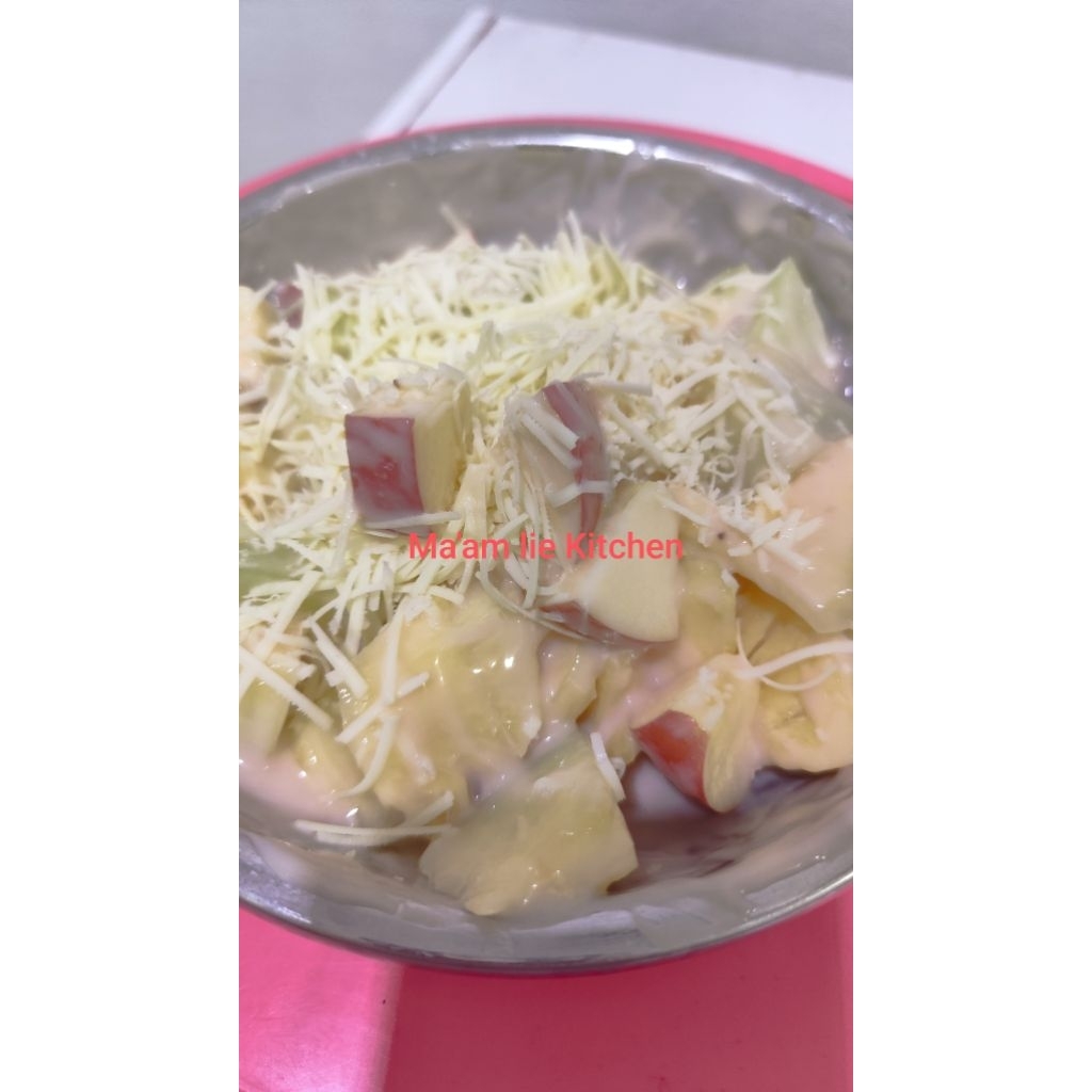 

Salad buah buahan segar per box