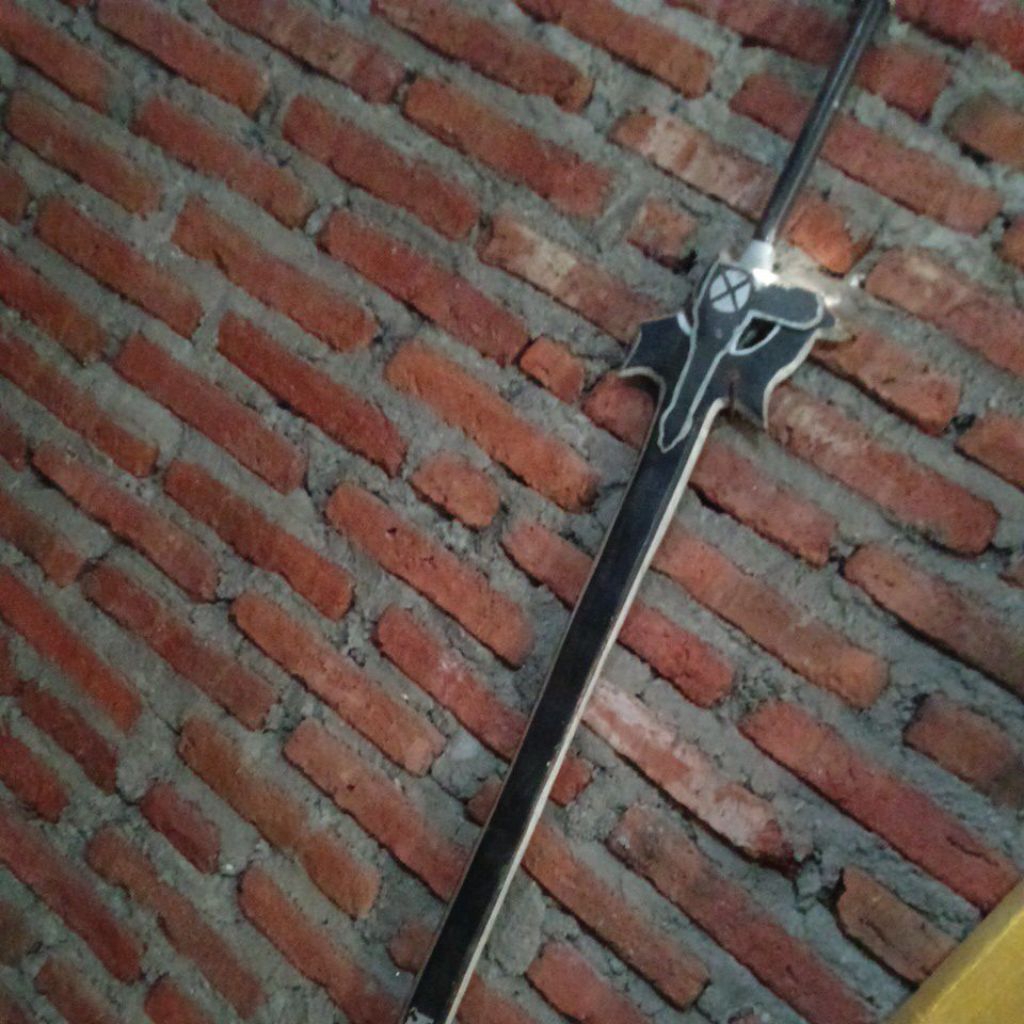 [PRE ORDER] PEDANG ELUCIDATOR KIRITO COSPLAY PROPERTI