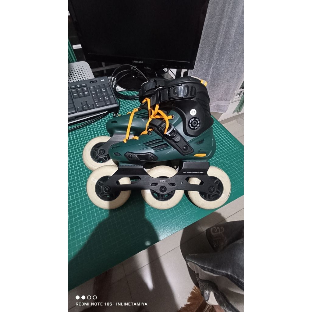 Inline skate oxelo MF900 size 37