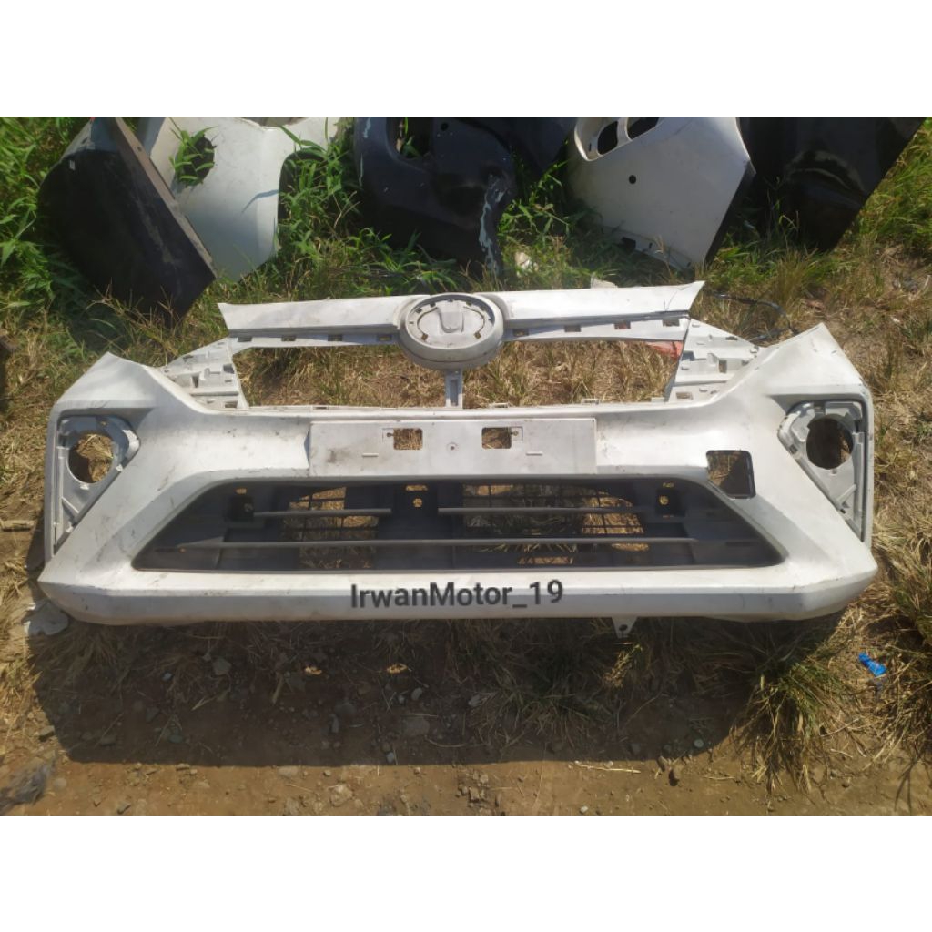 Bumper Bemper depan Daihatsu Sigra Tahun 2019 2020 2021 2022 2023