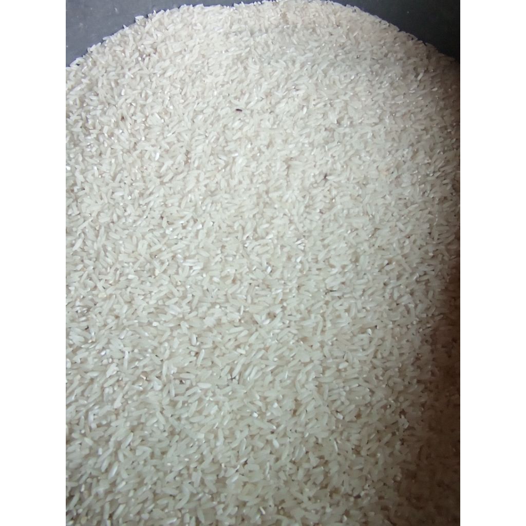 

BERAS LOKAL DARI PETANI LANGSUNG NON PENGAWET PEMUTIH