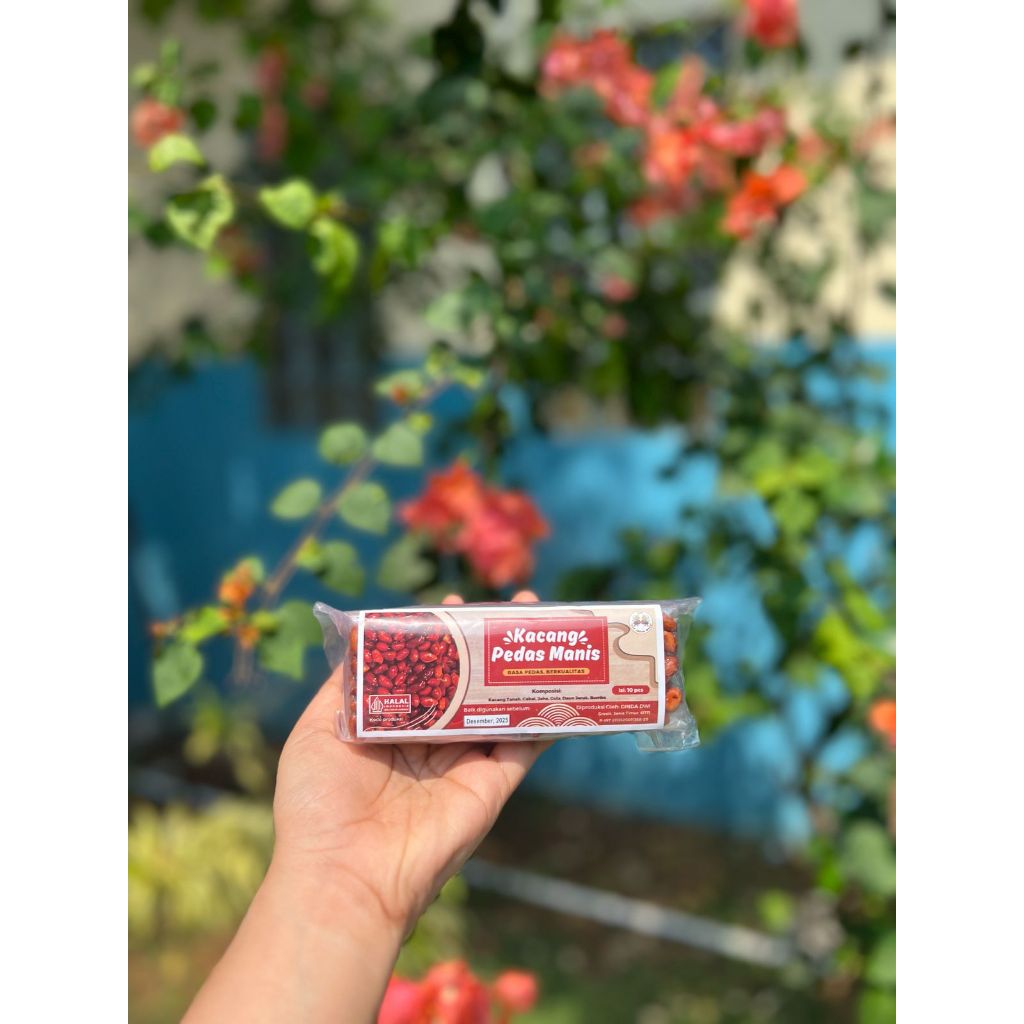 

FF (2pack) Kacang Tanah Pedas Manis Isi 10 Cemilan Jadul Pedas Nikmat