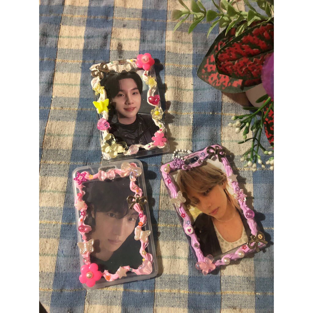 

(BISA CUSTOM) Cahol Deco cream aklirik dan non akrilik / card holder deco Acrylic dan non akrilik / cahol deco kpop