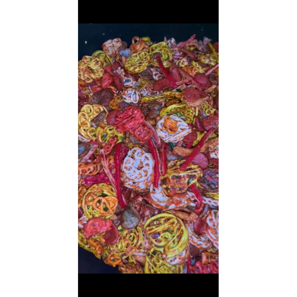 

seblak campur virall extra pedas daun jeruk 1kg