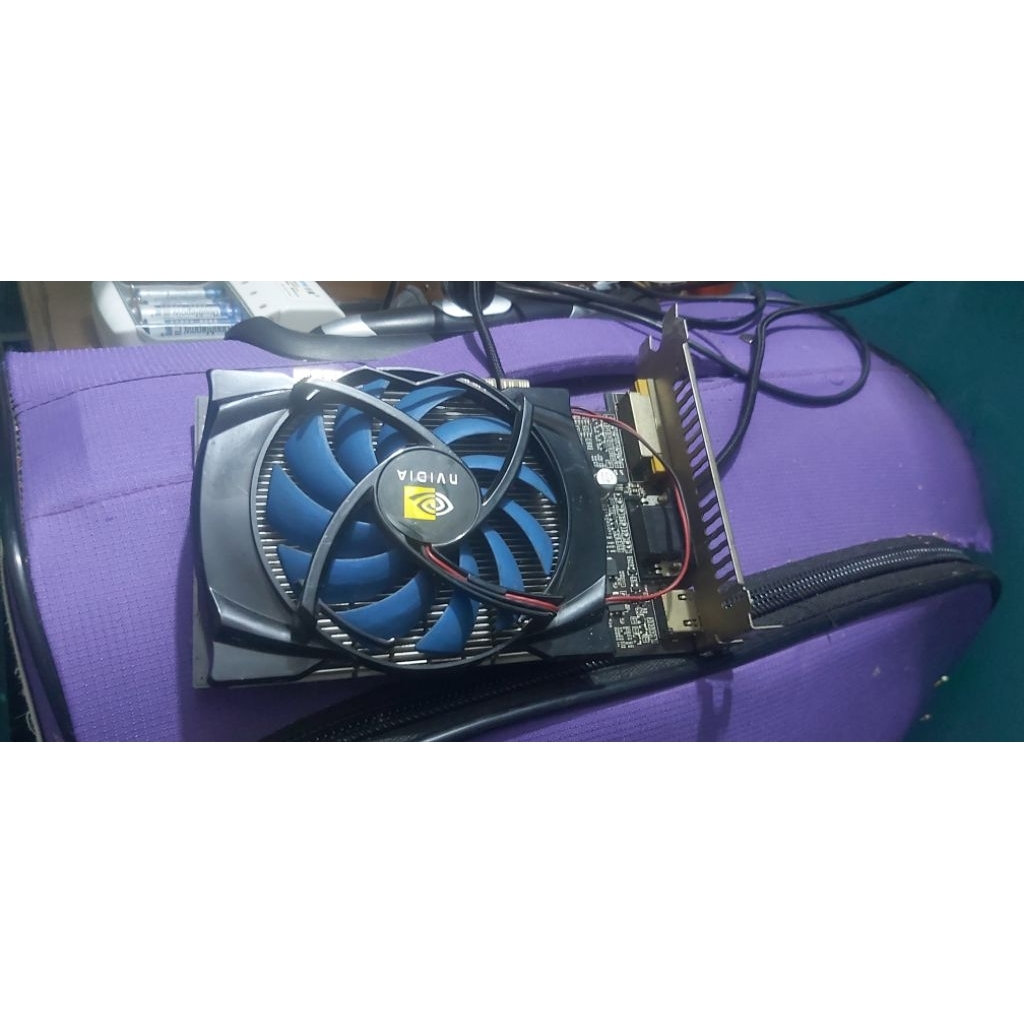 vga nvidia gt 630 2gb sesuai gambar dan deskripsi