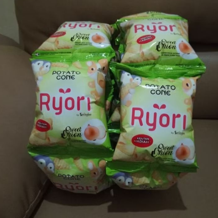 

Chiki Berhadiah Ryori isi 10 Pcs