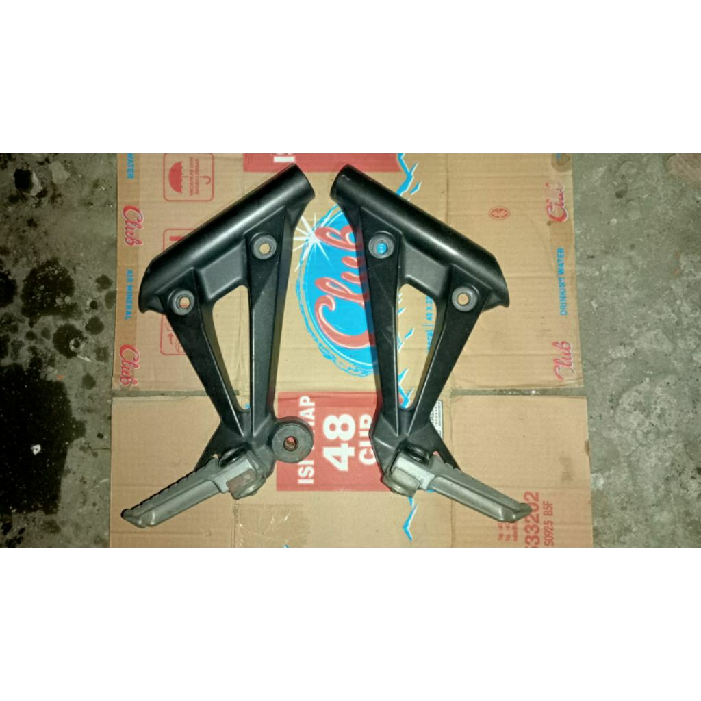 Postep Belakang Kawasaki Ninja 250 Karbu Original Copotan