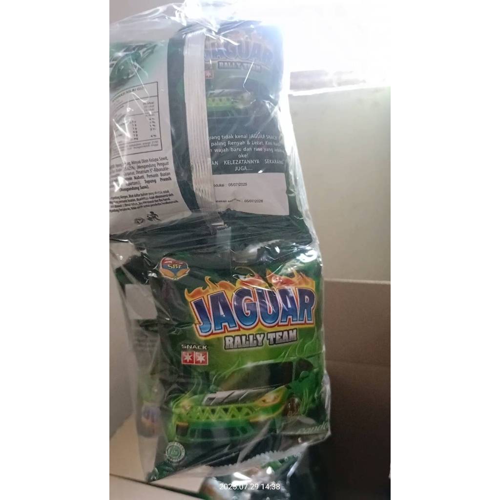 

Ciki Berhadiah Murah Meriah | Ciki Jaguar Pandan 1 Renceng (10pcs) & 1 Dus (40pcs)