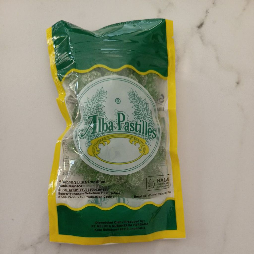 

Permen Alba pastiles 3 permen Alba pastilles