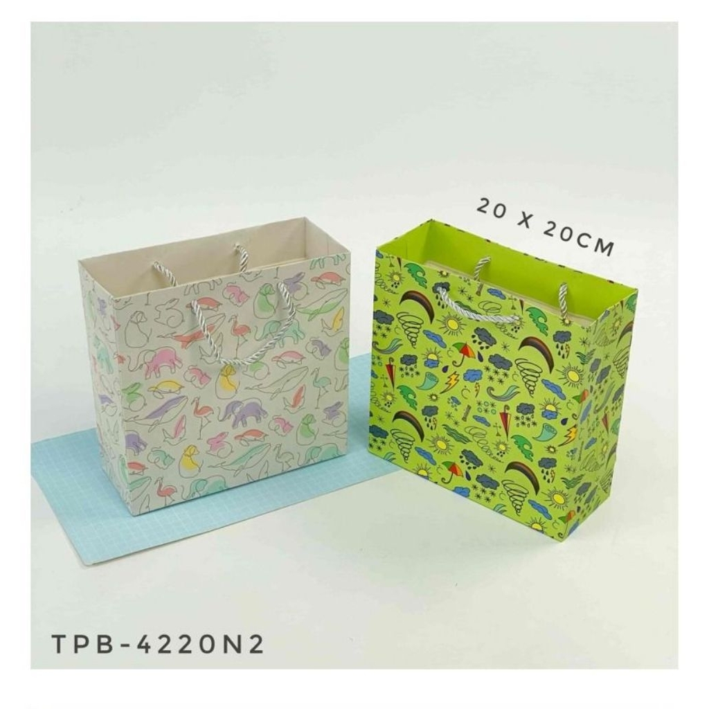 

paperbag motif abstrak ukuran 20×20