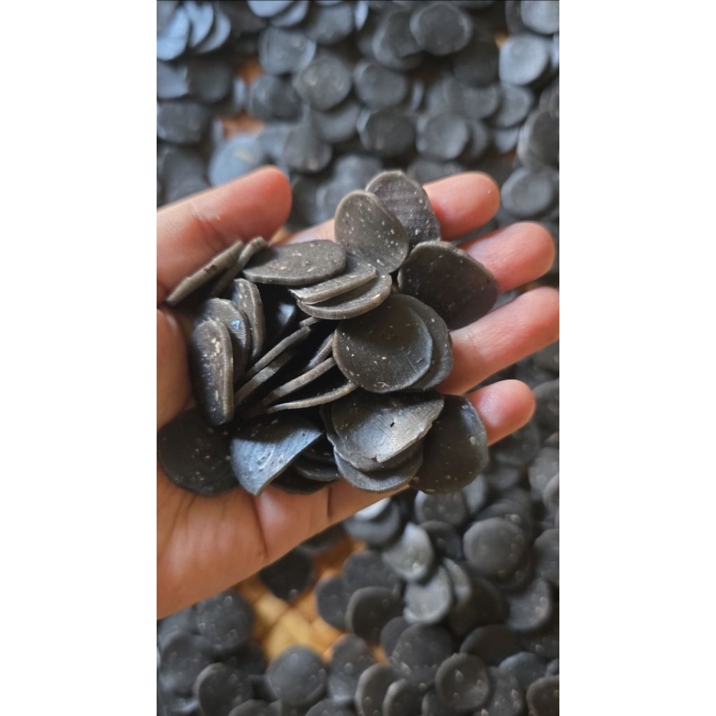 

KERUPUK JENGKOL MENTAH BERKUALITAS TERMURAH TERENAK