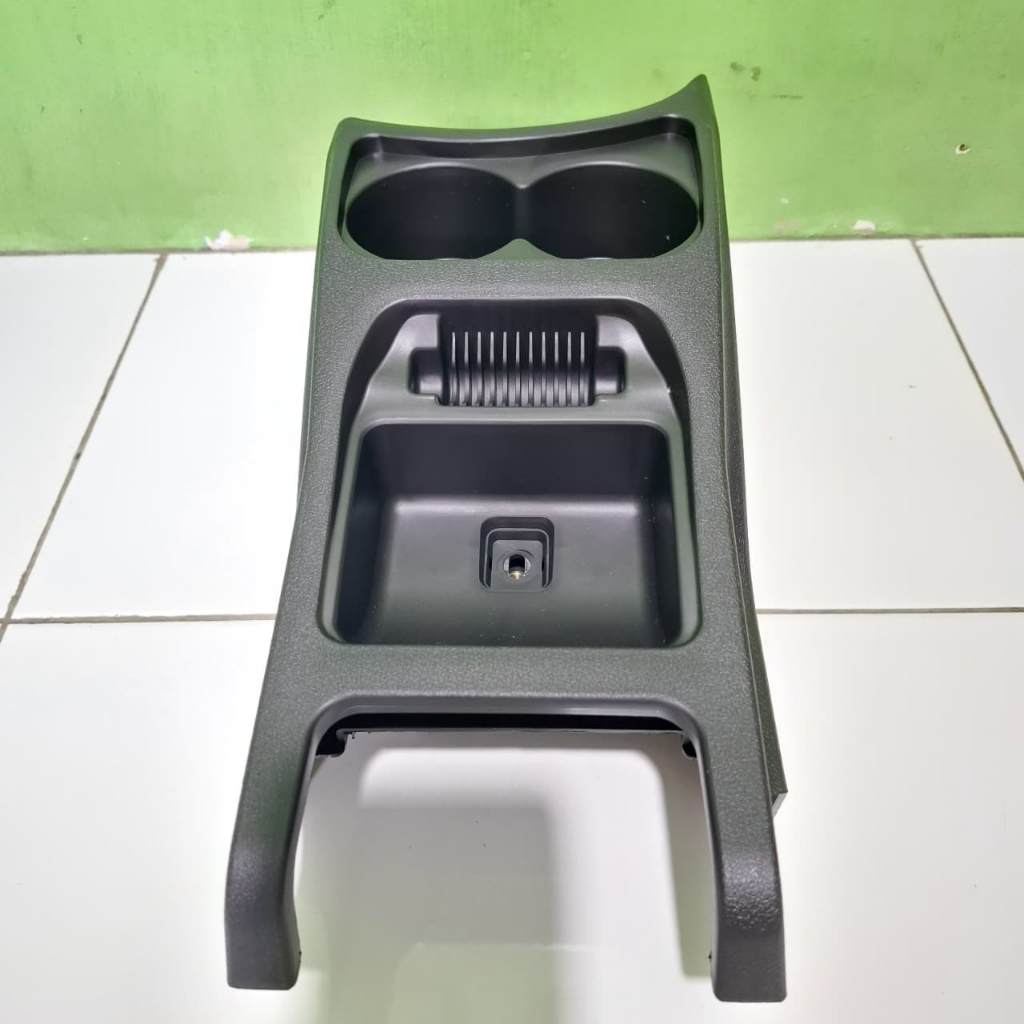 CONSOLE BOX MOBIL SIGRA / SIGRA