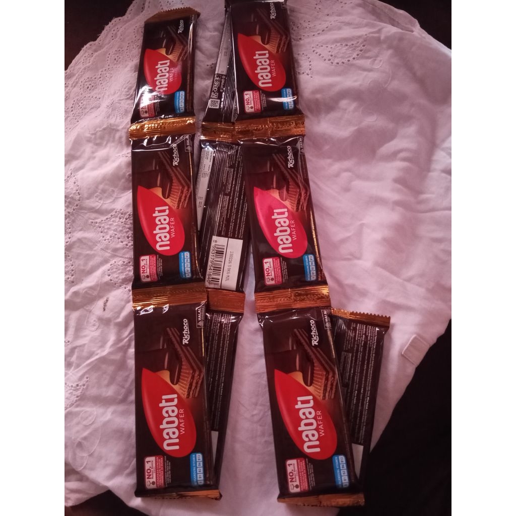 

BILQIS15** nabati wafer richoco 15gx10 harga grosir