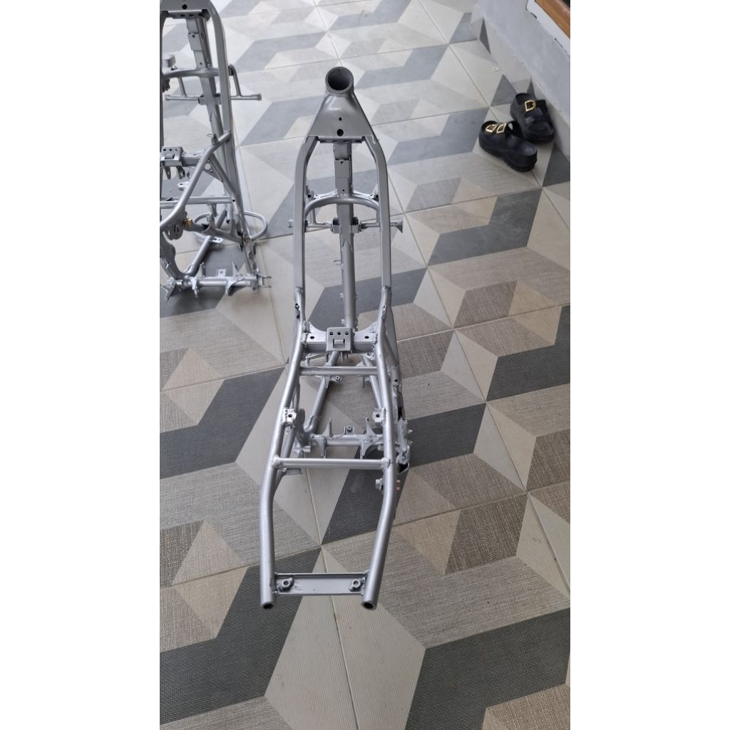 frame klx140