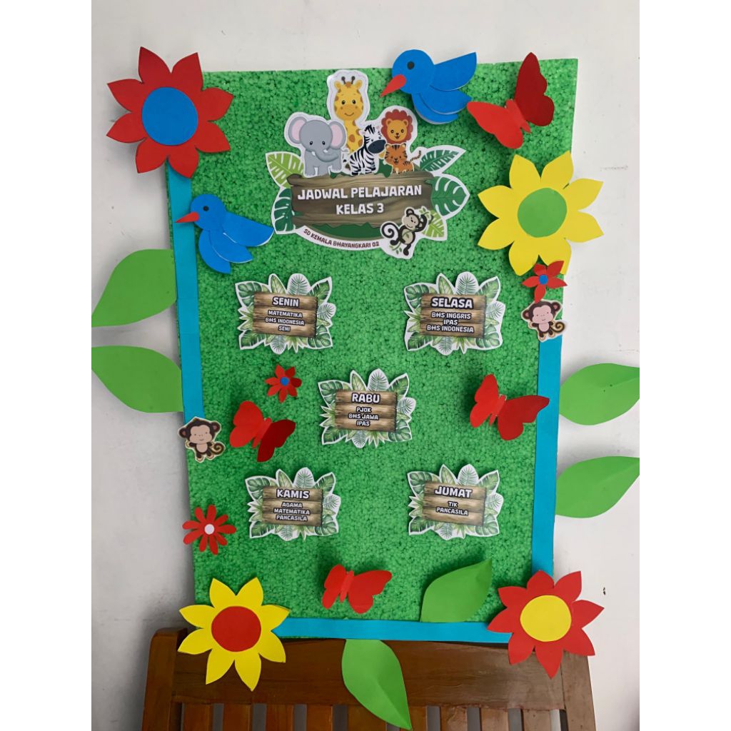 

Jadwal Pelajaran 3D Costum