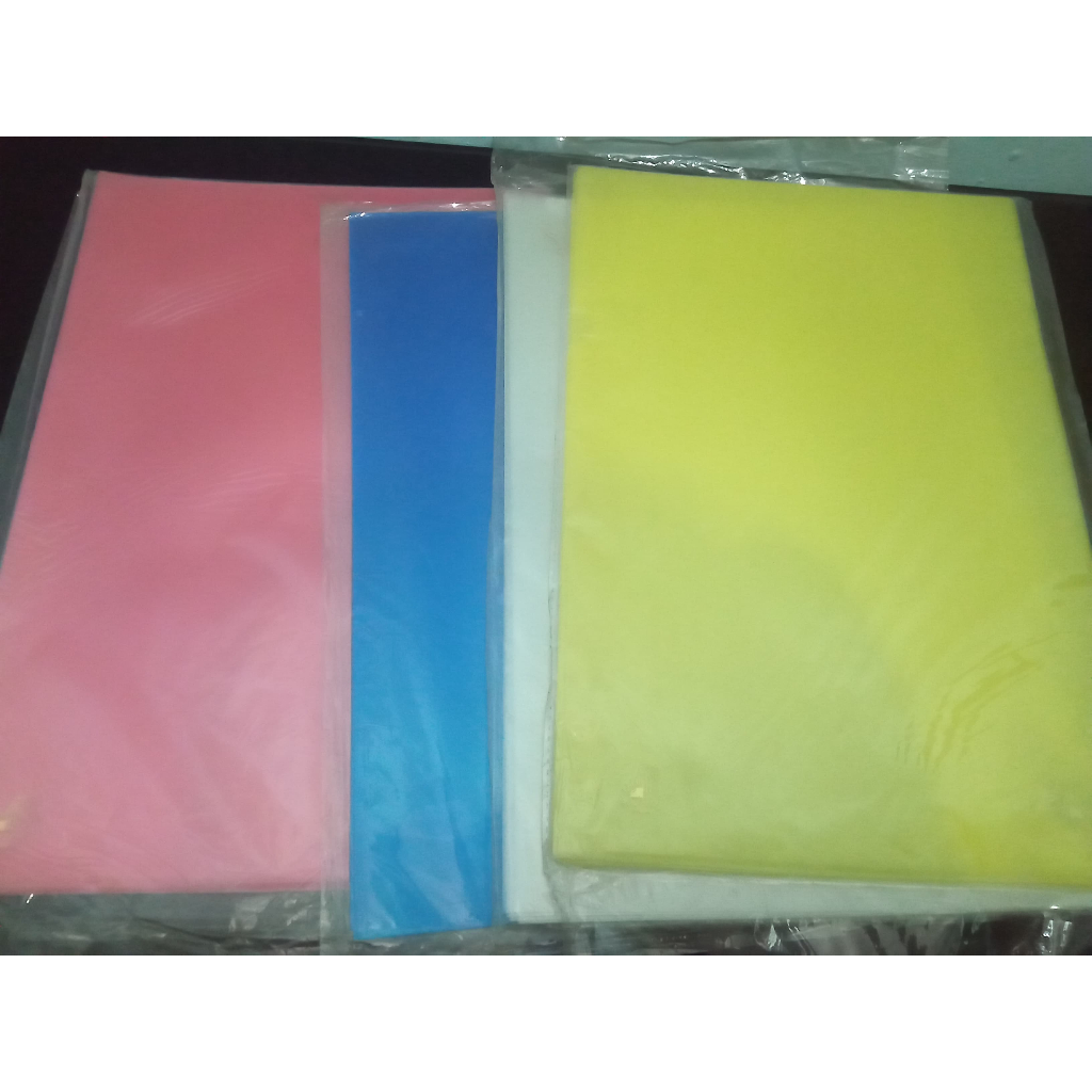 

Map Plastik Polos Berwarna