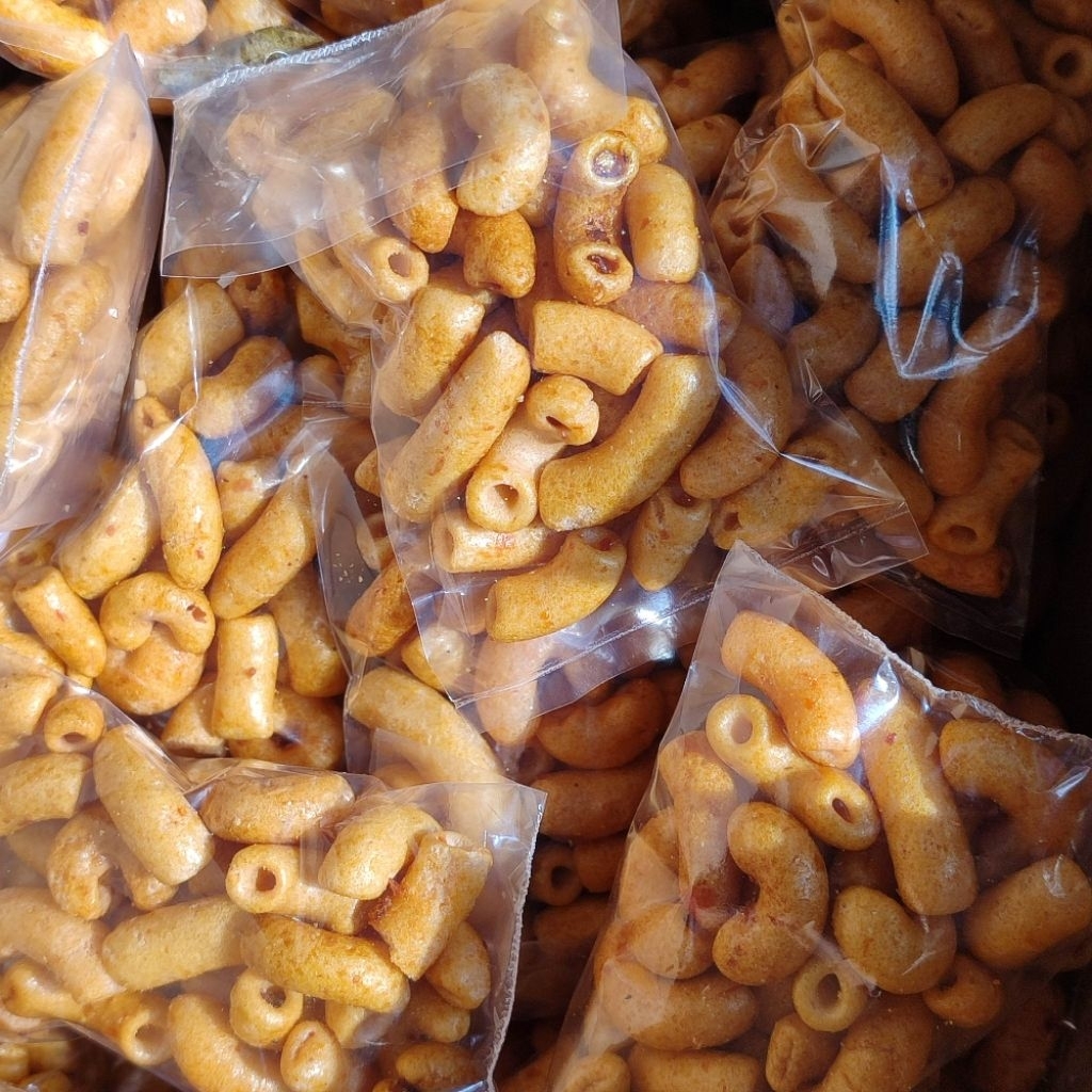 

Makroni Renyah Tasikmalaya Pedas Manis Sari Ikan