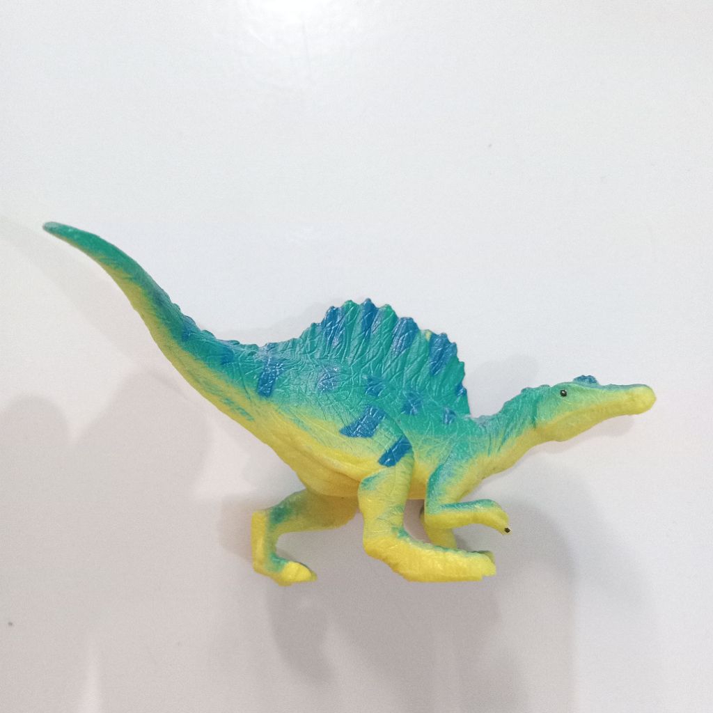 Recur mini dinosaur Spinosaurus
